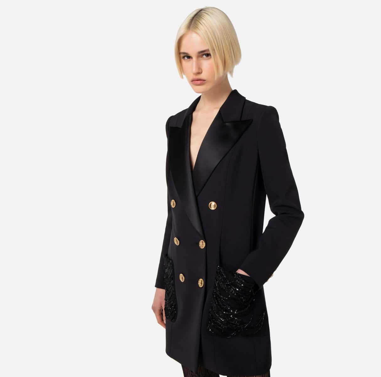 Coat dress in double layer crêpe fabric with embroidered pockets - Image 4